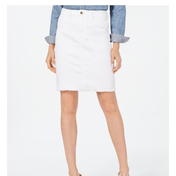 7 For All Mankind White Denim Skirt - Picture 1 of 10